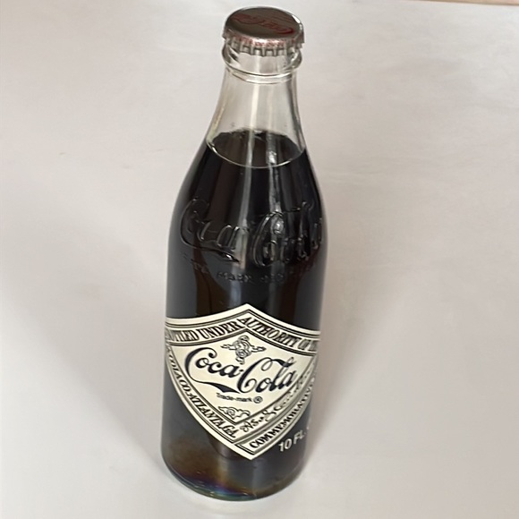VTG 1975 - 75th Anniversary Coke Bottle - Picture 4 of 6
